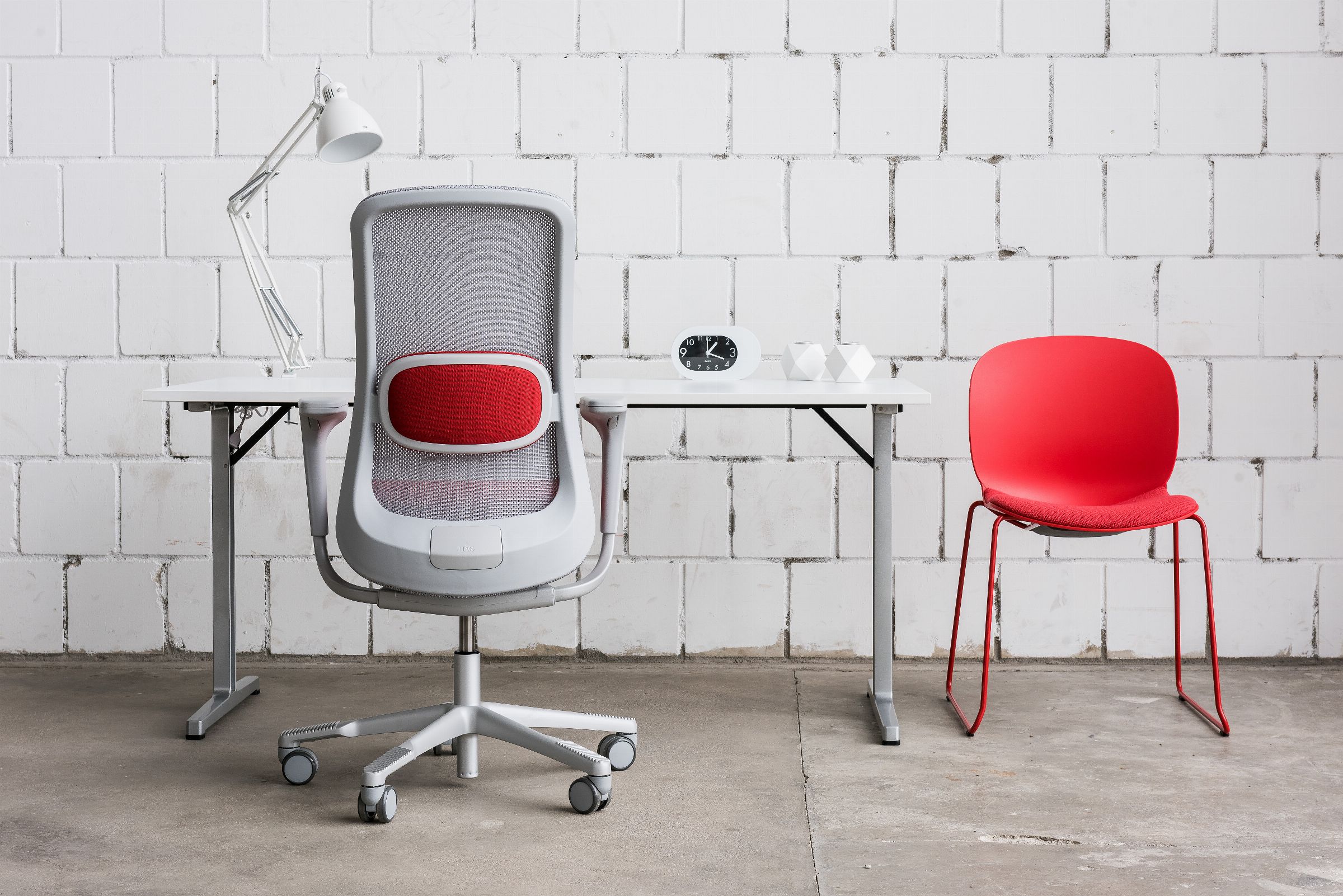 BTS: Produktfotos Bürostuhl Flokk Sophie Mesh